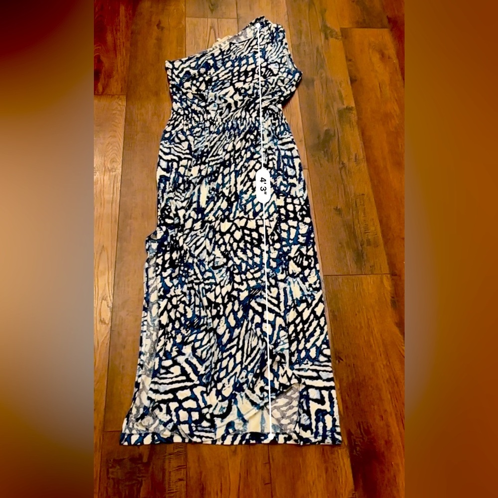 Rachel Roy sz large One Shoulder Maxi Dress blue and white with side slit